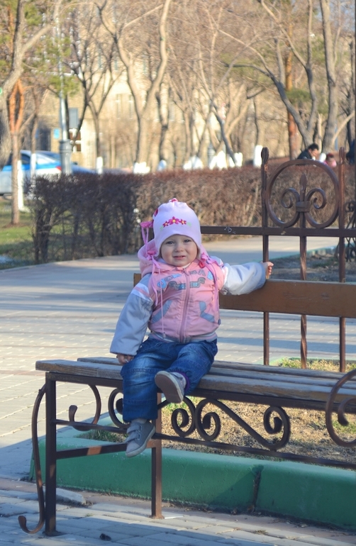 Аришка-мартышка (год и пять)