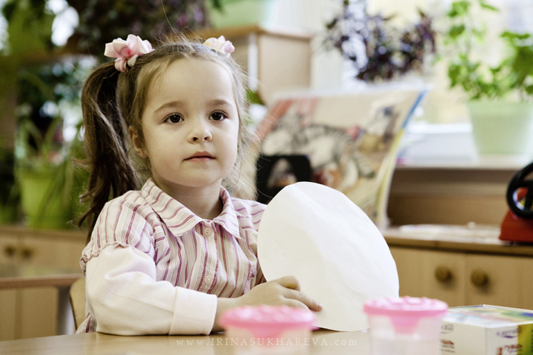 Один день из жизни в детском саду. Часть 1. Рисуем.