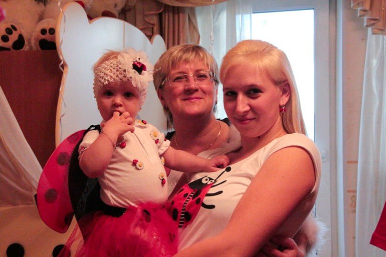 Как мы отмечали 1 годик=)))Вечеринка в стиле Божьих коровок