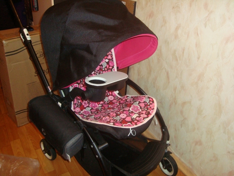 Bugaboo Bee Plus all Black + аксы