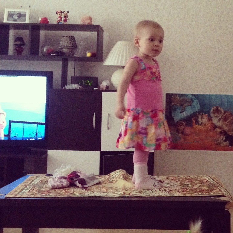 Наши ходилки бродилки по гостям))