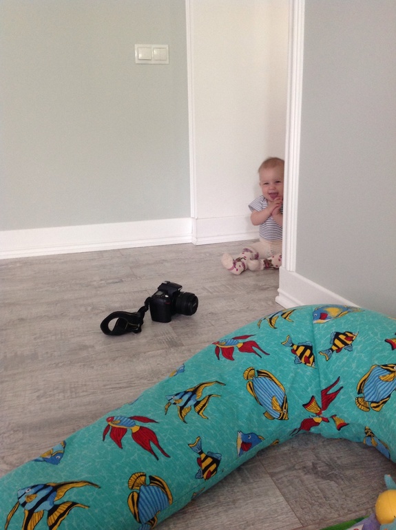 Восемь удивительных месяцев)))