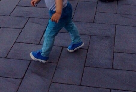 Девочки помогите найти брюки,очень нужно?