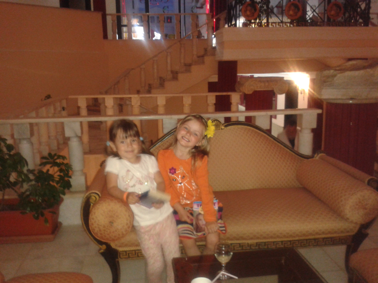 Наша Лизавета на отдыхе в Турции