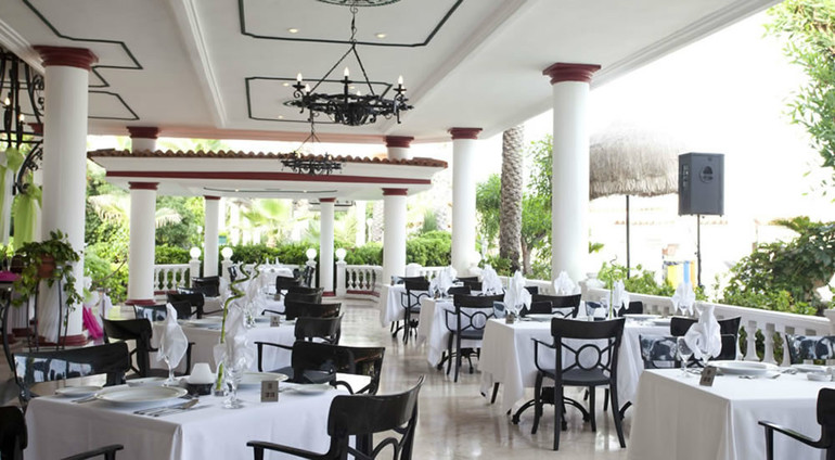 Присоединяйтесь к нам, дружно едем в отель Club hotel Sera 5* !