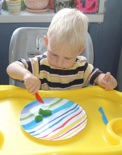 ТД 23 Конфеты. 1г 9мес