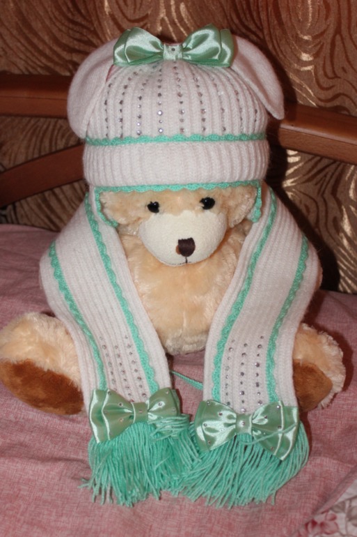 Вот и до меня добралась шапкомания!