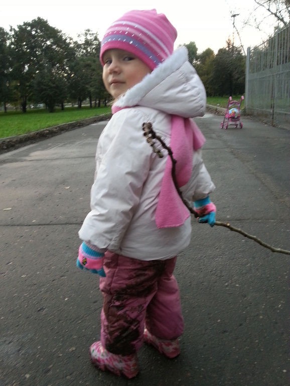 Дети, лужи, грязь.