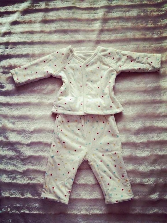 Костюмчики, платьица 3-12 мес на девочку