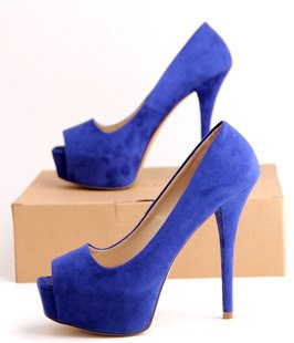 Как одеться на свадьбу?