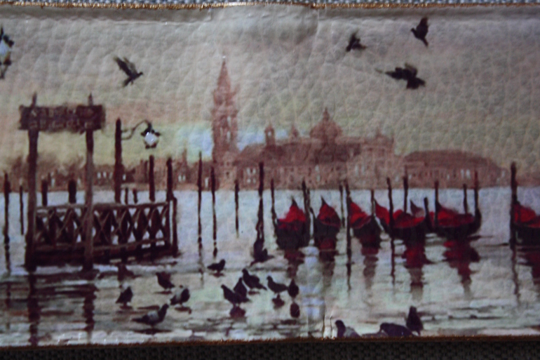 Любимый декупаж а коже)