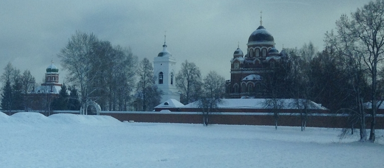 Недаром помнит вся Россия про день Бородина!