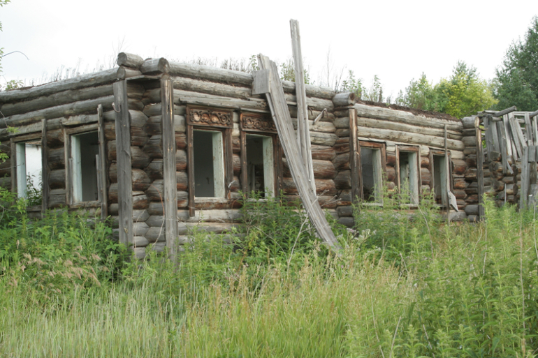 Дернова. останки...