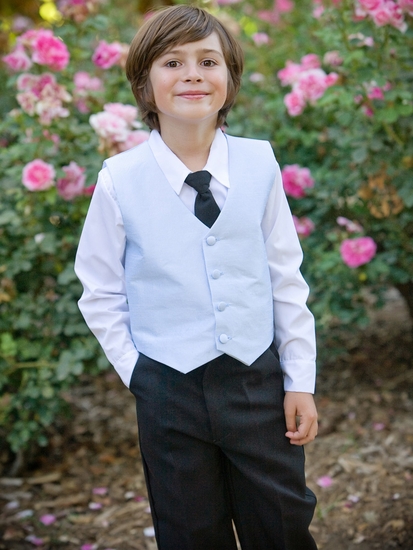 Новые нарядные костюмы д/мальчиков производства США