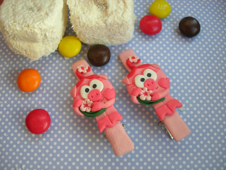 Заколки ручной работы. Нюша из Смешариков)))