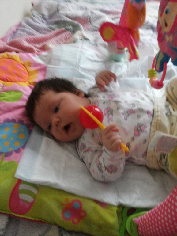 доченьке сегодня 2 мес.