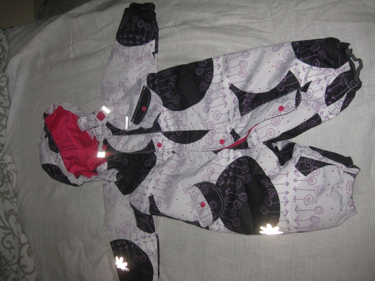 Продаю комбинезон Рейма