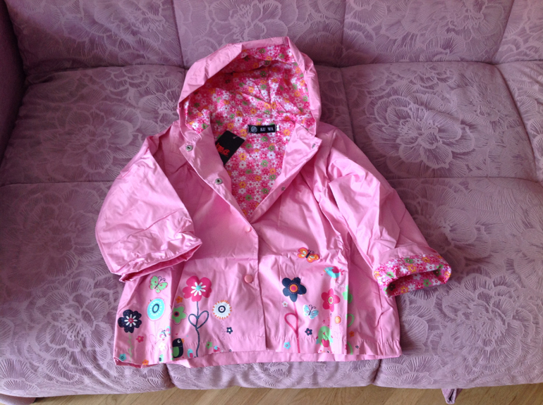 Плащики-дождевики для девочек, 650 руб.