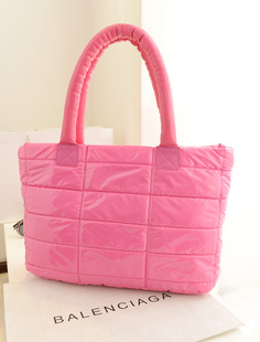 Зимние сумки со скидками от 1900 тенге