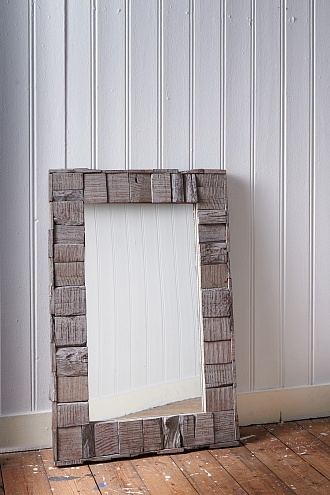 Оригинальные зеркала от голландского бренда Riviera Maison