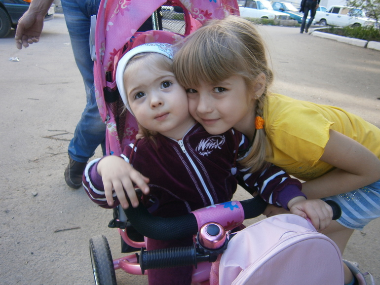 Девочки у меня предложения познакомиться поближе)) Давайте сои фотки выставлять в посте,бедет оч приятно всех увидеть)