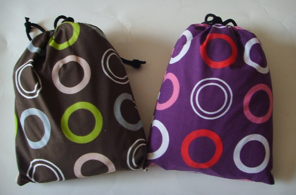 Мобильный стульчик для кормления TOTSEAT 1100 рублей