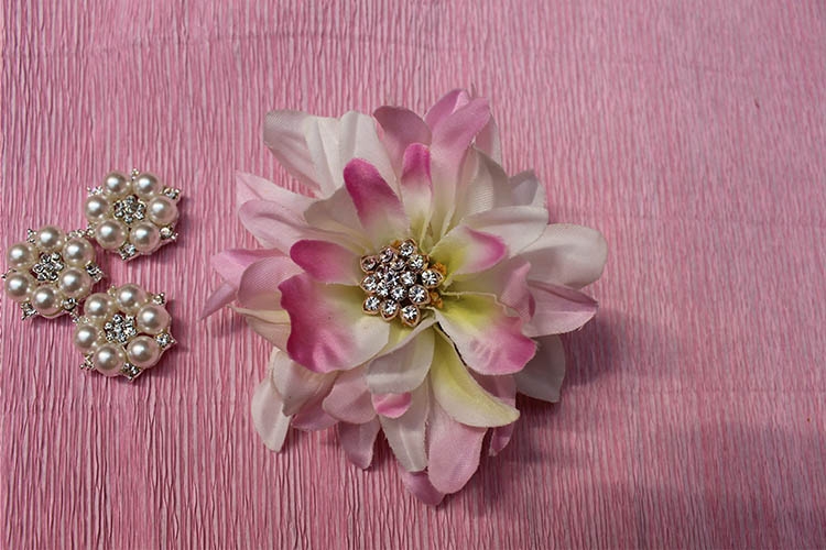 НОВИНКИ!Шапочки,повязки,аксессуары с цветами и стразами swarowski ручной работы.ВСЁ В НАЛИЧИИ! ПОЧТА