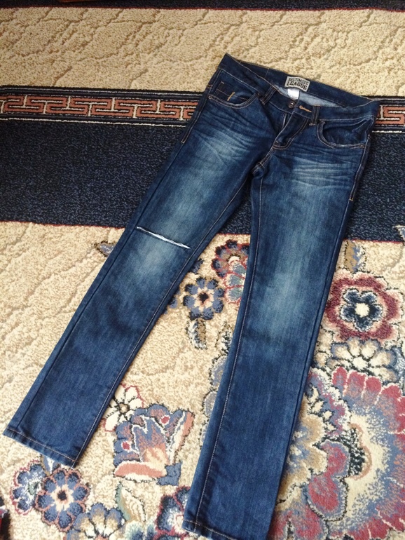 Одежда для мальчика 140-150 р.