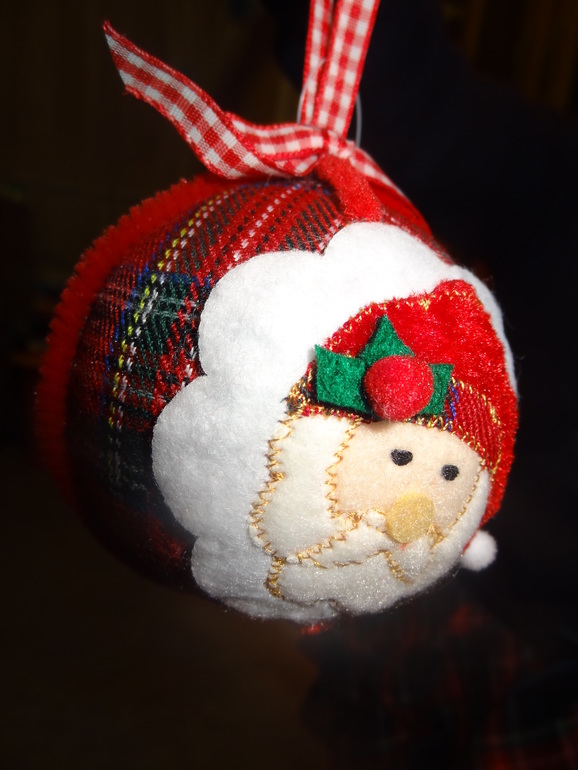 Новогодние игрушки. Хвастики