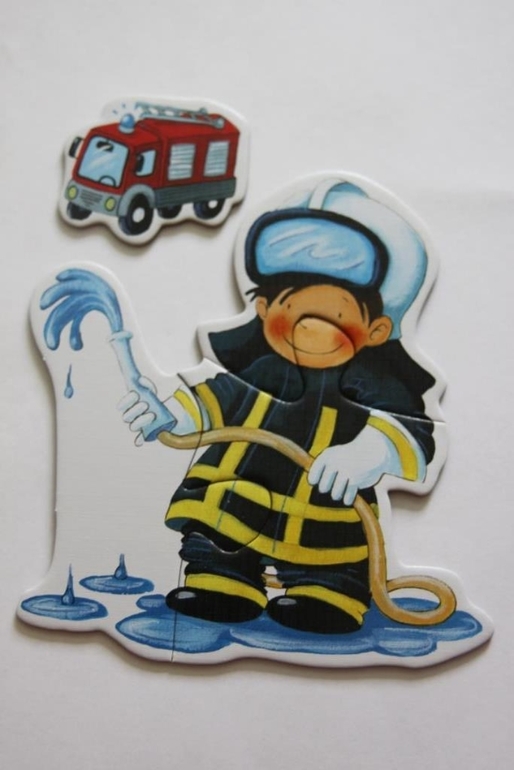 Знакомимся с Профессиями в 2.2 года