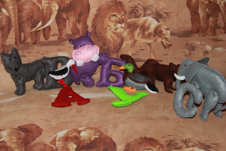 Первые буквы и зверюшки