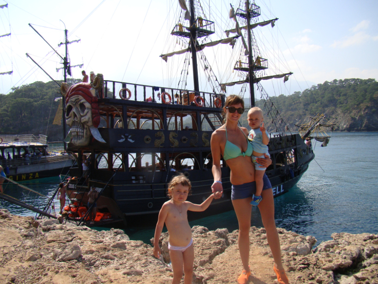 949f180d4e2a3f200f7c261b0e32fbb7.jpg