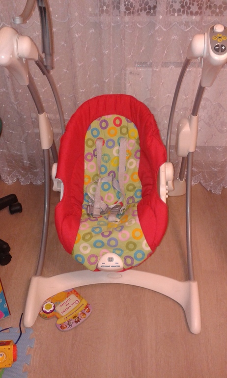 Качели электрические Graco silhouette grazia