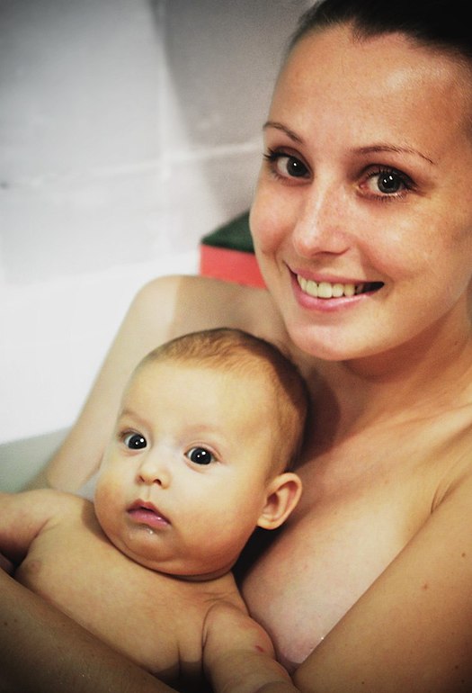 Купание Миласьки:-)