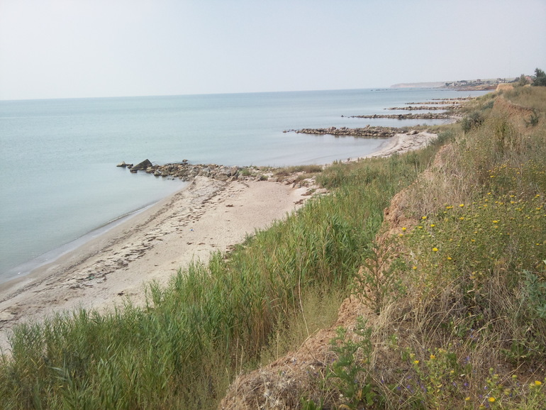 Продам большой дом с гаражом на Украине. Возможен обмен.