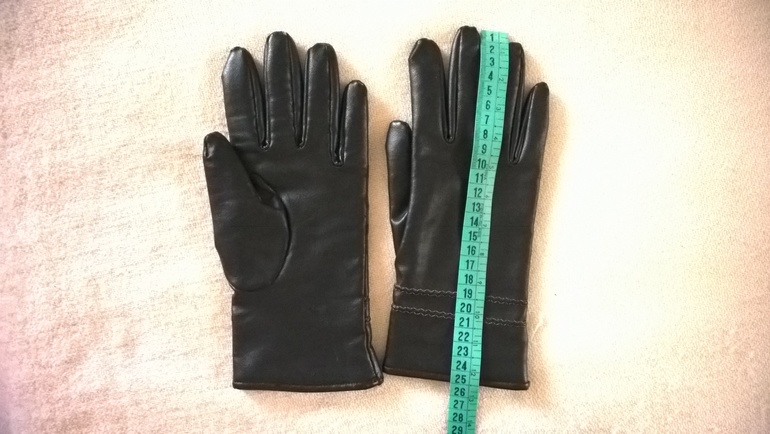 Перчатки кожзам, м.Каховская/Севастопольская