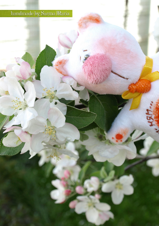 Маленькие сластены)))