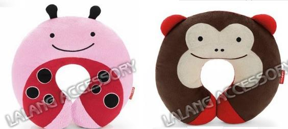 Рюкзаки, Ланчбоксы, подголовники, полотенца, коробки SKIP HOP ZOO.