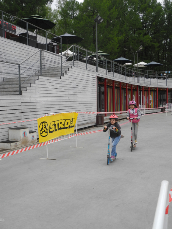 Весенняя беловелогонка в Сокольниках