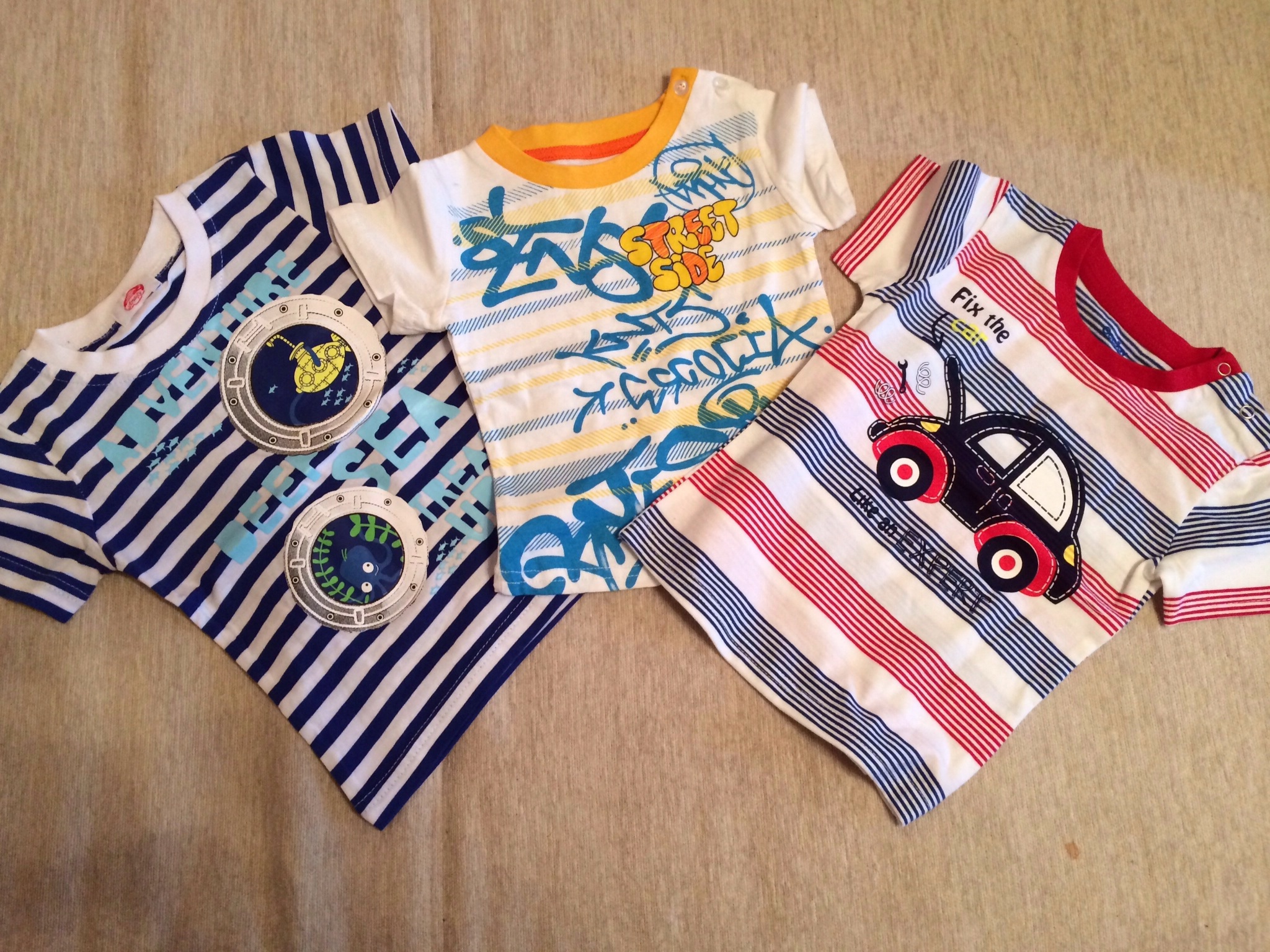 Небольшой хваст одежды для мальчика