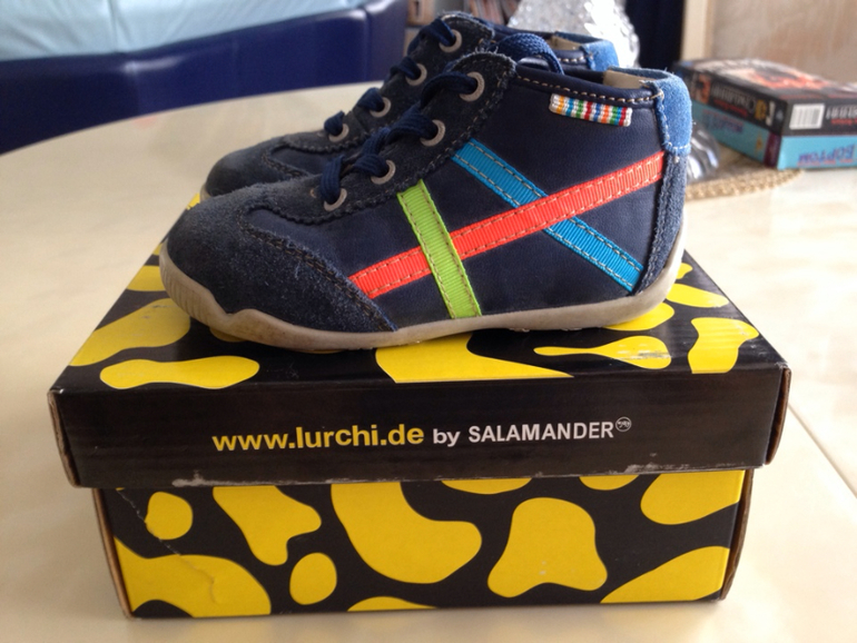 Кроссовки высокие Salamander в отличном состоянии - 21 размер 1000 р.