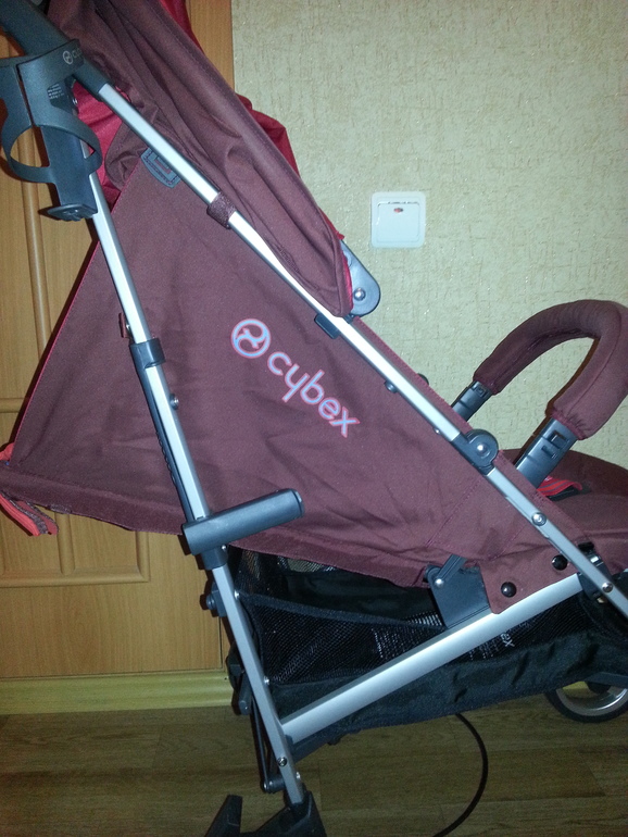 пришла моя cybex calisto прогулка. она супер.очень много фото