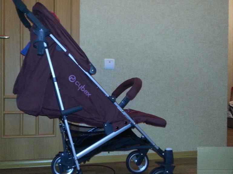 пришла моя cybex calisto прогулка. она супер.очень много фото