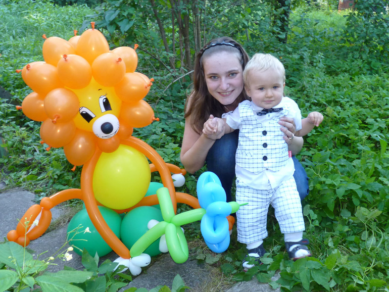 Что Кирюшка умеет к своим 1,5 годам :)