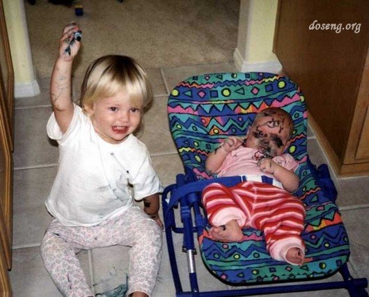Мама оставила папу с ребенком:))))))
