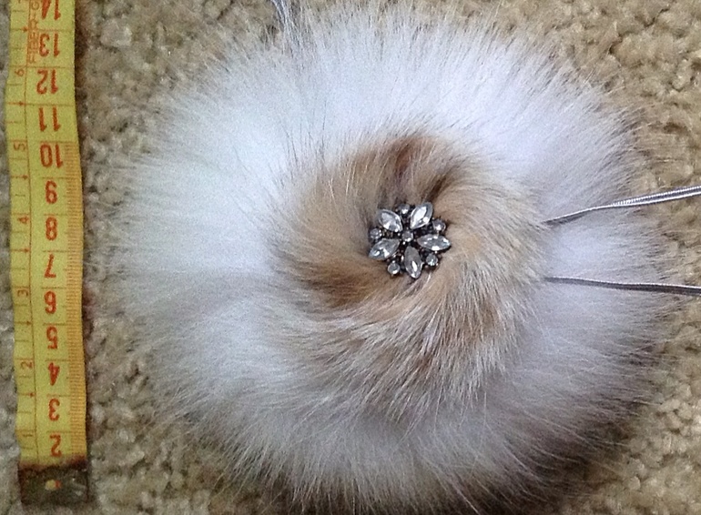 Меховой помпон