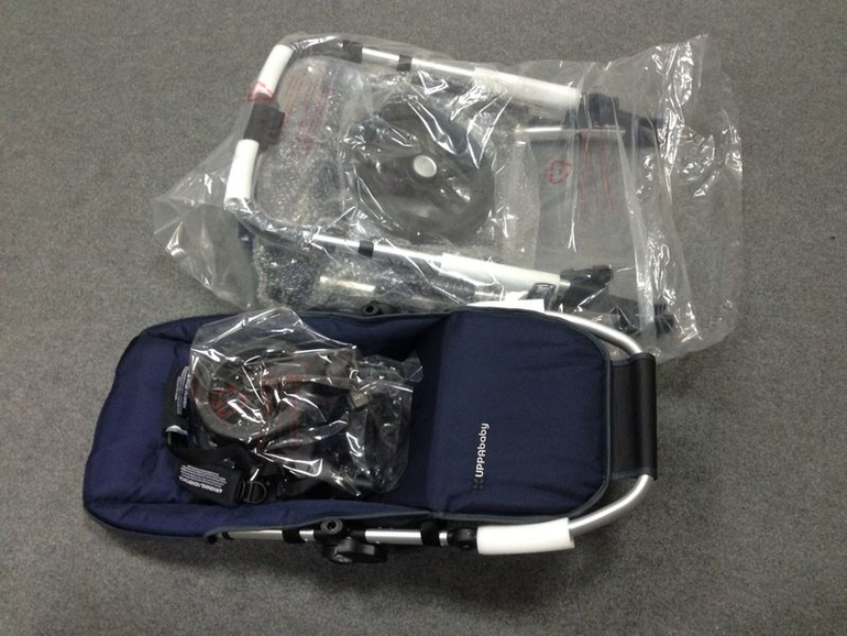 Новинка UPPAbaby Vista в синем цвете!