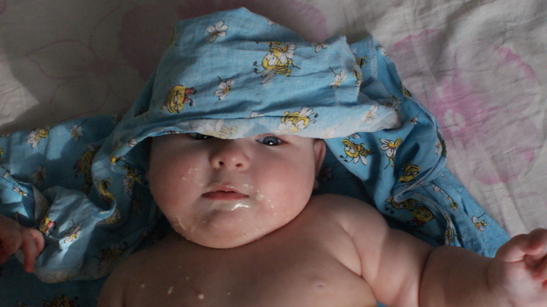 Первый зубик!!!!!!!!