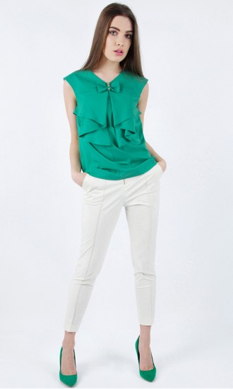 ПРОДАМ Костюм Б*ь*ю*т*и 42 размер