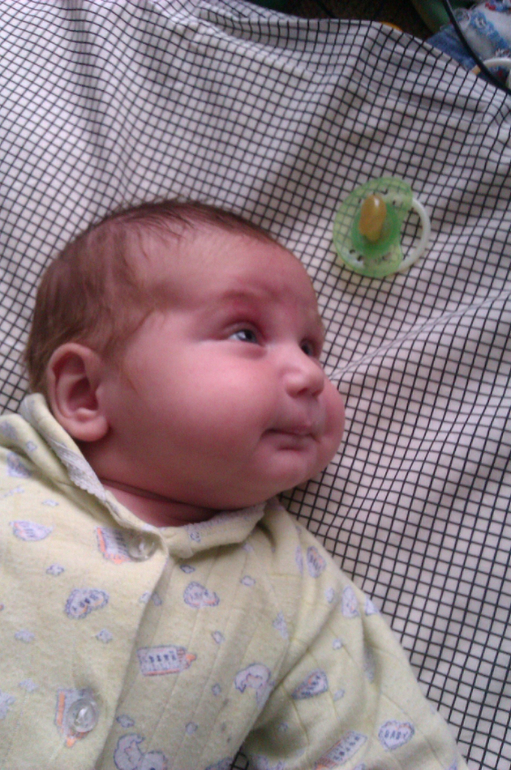 медвежонку 2 месяца)